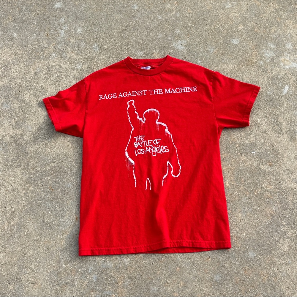 Vintage 2007 Rage Against The Machine Battle of Los Angeles Red Medium T-shirt
